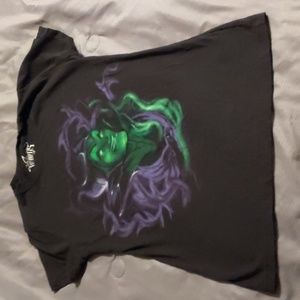Disney Villains shirt size medium